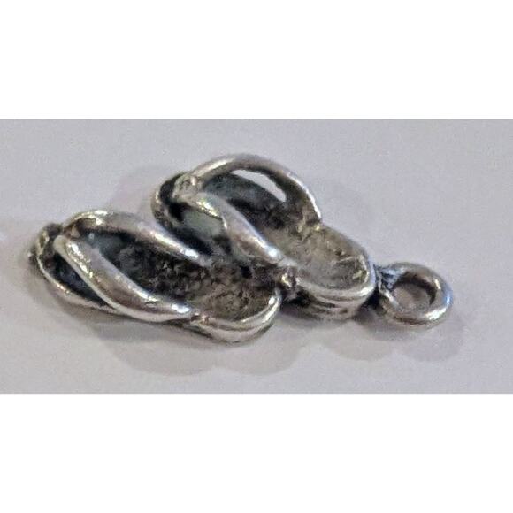 Sterling Silver Stamped Small Flip Flops Beach Sandals Charm Pendant 3/4 inch - Picture 1 of 6